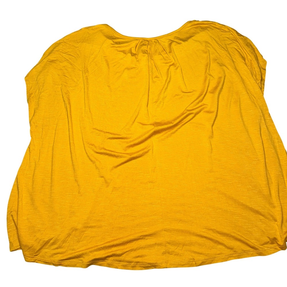 Lane Bryant Swing Tee 22/24 Mustard Yellow V-Neck Slub Knit Short Sleeve Top NWT - Picture 5 of 6